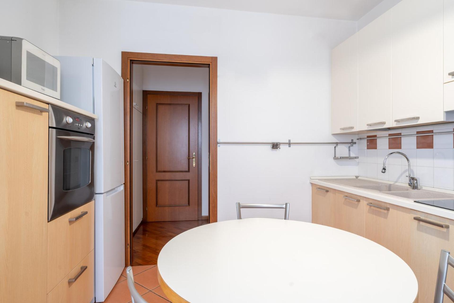 לקו Spacious Bright Apartment Near City Center And Como Lake With Air Conditioning מראה חיצוני תמונה