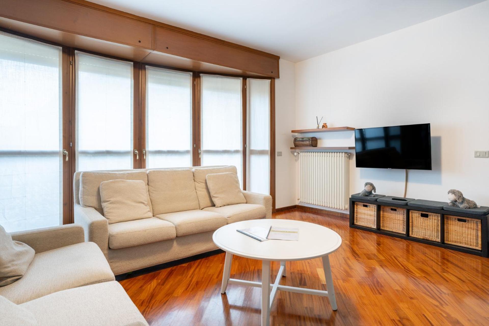 לקו Spacious Bright Apartment Near City Center And Como Lake With Air Conditioning מראה חיצוני תמונה